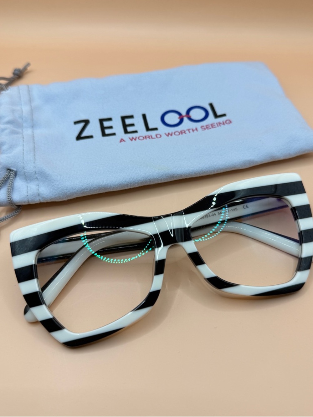Zeelool Black & White Striped Women’s Fashion Glasses Frame, no prescription